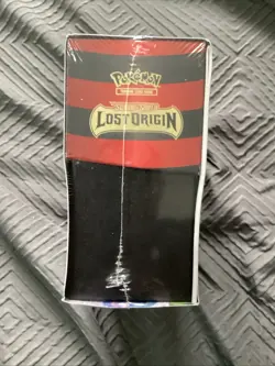 sword & shield lost origin pokemon center Elite Trainer Box factory sealed - Image 2