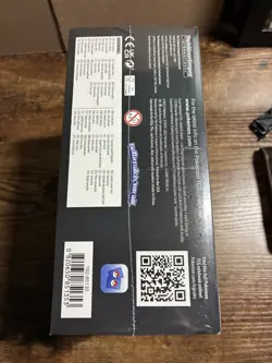 Pokemon TCG Sword & Shield Lost Origin Pokemon Center Elite Trainer Box - Image 5