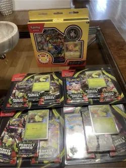 Pokemon perfect order (4) 3pk blister and (1) 30th anniversary pokemon box - Image 1