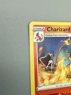 2020 Pokemon Sword & Shield Vivid Voltage Charizard #025/185 Nice And sharp! - Image 3