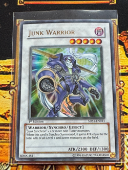 Ultra Rare Junk Warrior (UR) 5DS1-EN041 5d's 2008 Starter Deck 1st Edition | LP - Image 1