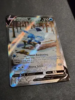 Glaceon V Evolving Skies 175/203 Pokemon TCG Sword & Shield Alt Art NM - Image 2