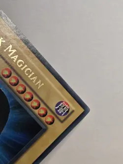 Yugioh! LP Dark Magician - DB1-EN102 - Ultra Rare - Unlimited Edition Lightly Pl - Image 4