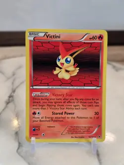 Pokemon TCG Victini 14/101 Noble Victories Vintage Holofoil Lightly Played - Image 1