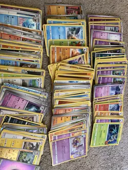 Lot Of Pokemon Cards Mainly 2020- 2023 Including Halloween Over 400 Cards - Image 5