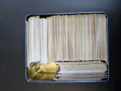 Yugioh Job Lot Collection Old And Modern Cards In Rainbow Dragon Tin Yu-gi-oh - Image 2