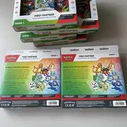 2X POKEMON TCG FIRST PARTNER ILLUSTRATION COLLECTION NEW & SEALED ✅ - Image 3