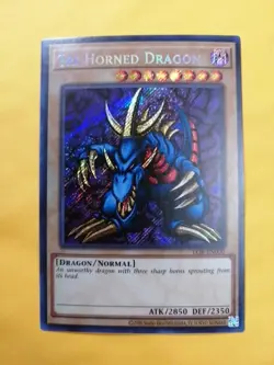 Tri-Horned Dragon - LOB-000 - Secret Rare - Unlimited 2002 • NM / MINT - Image 1
