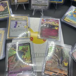 Pokemon Celebrations 25 Jahre Karten Set + Zubehor Box Wurfel ⭐🔥 - Image 5
