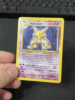 Pokemon Alakazam 1/102 Base Set Holo Unlimited Rare Card - Image 3