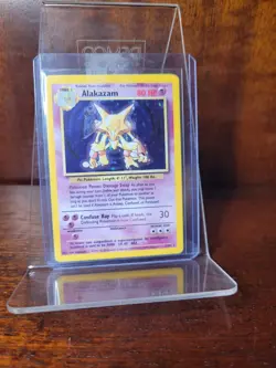 Pokemon Alakazam Holo Card 1/102 WOTC Base Set - Trading Card Game Collection - Image 1