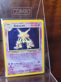 Pokemon Alakazam Holo Card 1/102 WOTC Base Set - Trading Card Game Collection - Image 5