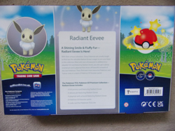 POKEMON GO Premium Collection Radiant EEVEE 8 Packs Deluxe Pin PlayMat Promo - Image 2