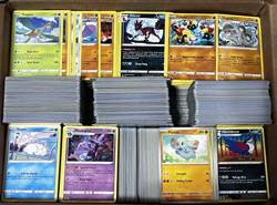 HUGE Pokemon BULK lot 21lbs 4000+ Cards Common Uncommon HOLO RARE Reverse Holo - Image 3