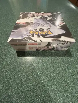 Pokemon TCG Japanese Booster Box White Flare And 3 Random Cards - Image 3