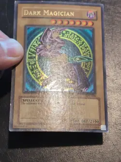 Yu-Gi-Oh! ULTRA RARE CARD DARK MAGICIAN SDY-006 WAVY PRINT MP - Image 3