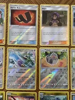 POKEMON SUN & MOON UNIFIED MINDS SET HOLO FOIL RARE 2019 POKEMON TCG Card Lot - Image 4