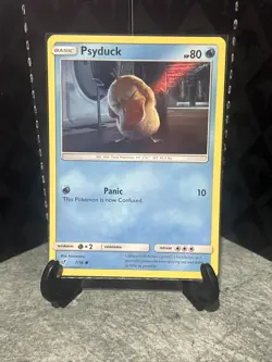 Psyduck - Common Holo - 7/18 - Detective Pikachu - Pokemon TCG Card - Image 1