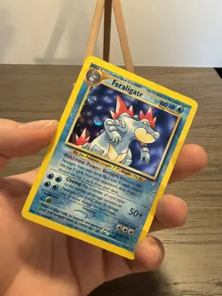 Pokemon TCG Feraligatr Card 4/111 Neo Genesis Double Holo Error - Image 2