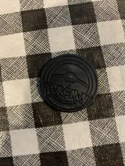 POKEMON TCG 2005 QUICK CONSTRUCTION PACK RED FIRE ENERGY STAR COIN - Image 2