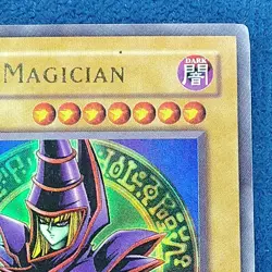 Yu-Gi-Oh! Dark Magician Legend of Blue Eyes White Dragon LOB-005 MP - Image 3