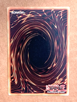 yugioh Destiny HERO - Malicious DP05-EN011 1st Edition Ultra Rare Near Mint - Image 3