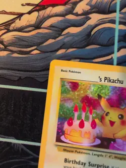 POKEMON CELEBRATIONS CLASSIC COLL. #24 BIRTHDAY PIKACHU HOLO - NM - Image 5