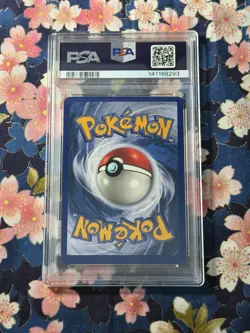 1999 Pokemon Fossil 1st Edition 7 Hitmonlee Holo - PSA 8 - Image 2