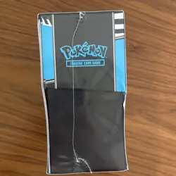 Pokemon Scarlet & Violet Black Bolt Elite Trainer Box 65 Sleeves 45 Energy Cards - Image 5