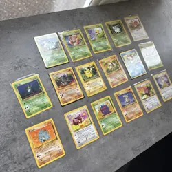 Pokemon TCG Vintage Jungle PACK FRESH/Near Mint 23 Card Bundle - Image 2