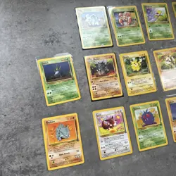 Pokemon TCG Vintage Jungle PACK FRESH/Near Mint 23 Card Bundle - Image 3