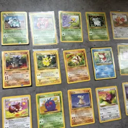Pokemon TCG Vintage Jungle PACK FRESH/Near Mint 23 Card Bundle - Image 4