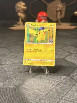 Pikachu 028/078 Pokemon GO Holo - Image 1