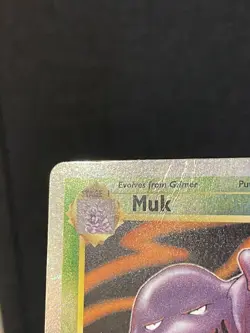 Muk Reverse Holo 16/110 Legendary Collection Pokemon TCG - Image 4