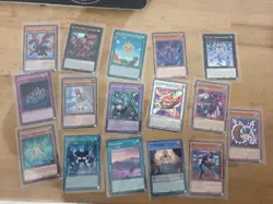 MINT Lot 57 Cartes Yu-Gi-Oh - Image 2