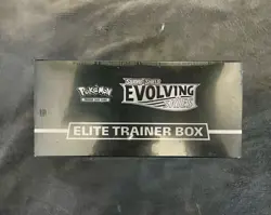 Pokemon Evolving Skies ETB Vaporeon Artwork Sealed Elite Trainer Box - Image 3