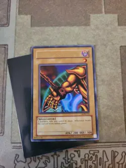 YUGIOH RIGHT ARM OF THE FORBIDDEN ONE LOB-122 ULTRA UNLIMITED ED LP 1996 - Image 2