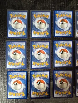 15 x Pikachu, Raichu, Pichu Pokemon Card Lot - Image 5