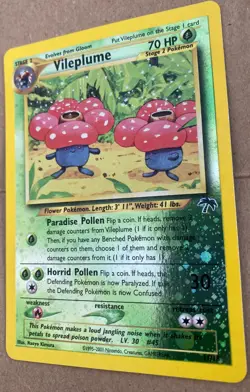 Vileplume shiny holo Pokemon card - 2001 southern islands great condition TCG - Image 4