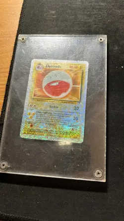 Pokemon Electrode Reverse Holo Rare - 22/110 Legendary Collection - Image 4