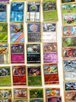 Pokemon TCG Trading Cards Bundle x 100 12 Holos Rare Common Job Lot - Image 5