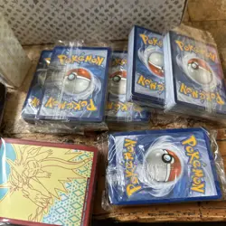 Lot Pokemon Variety (sleeves, Energy, Coins, Dice, Card Box, Scarlet & Violet - Image 4