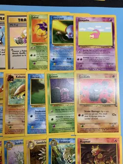 1999 Pokemon Cards Complete Fossil Unlimited Common & Uncommon 32 Card Set LP-NM - Image 5