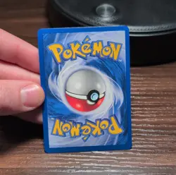 1st Edition Pokemon TCG Machamp Holo Base Set 1999 English Creature Card 8/102 - Image 2