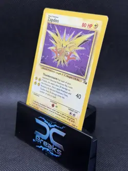Pokemon TCG Zapdos Fossil 15/62 Holo 1999-2000 with big swirl! - Image 5