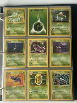 Old Pokemon Cards VINTAGE Rare Collection binder Holo WOTC 1999 & 2000s Era Lot - Image 3