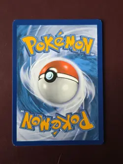 Pokemon TCG Pikachu V 043/185 Vivid Voltage- NM Ultra Rare Full Art Pokemon - Image 2
