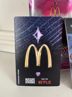 McDonald's Kpop Demon Hunters Photo Card - Rumi & Jinu - Holographic Ultra RARE - Image 4