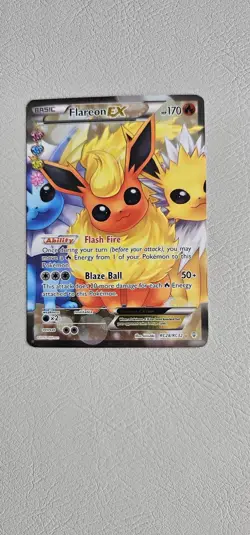 Pokemon Card Flareon EX LP Generations: Radiant Collection Ultra Rare RC28/RC32 - Image 2