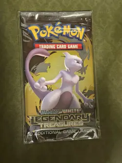 2013 POKEMON BLACK & WHITE LEGENDARY TREASURES BOOSTER PACK SEALED MEWTWO ART - Image 1